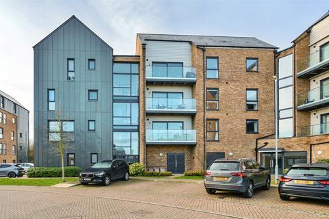 109 Havelock Drive, Greenhithe, DA9 9XT