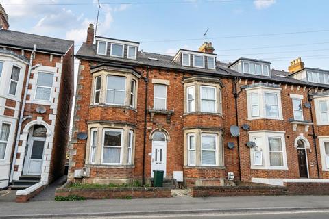 1 bedroom flat to rent, Banbury,  Oxfordshire,  OX16