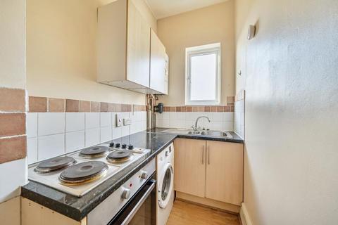1 bedroom flat to rent, Banbury,  Oxfordshire,  OX16