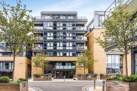 2 bedroom flat to rent, Wharf Street London SE8