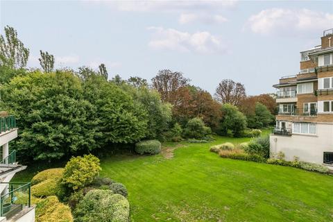 2 bedroom flat for sale, Dorchester House, 8 Strand Drive, Richmond, Surrey