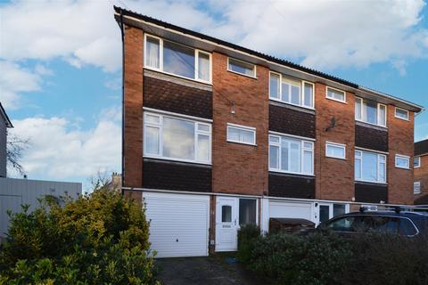 3 bedroom end of terrace house for sale, Albert Street, Warley, Brentwood