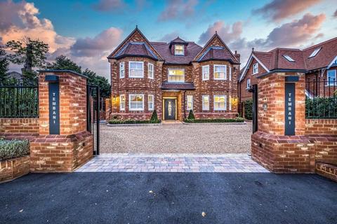 5 bedroom detached house for sale, Pembroke Road, Woking, Surrey, GU22