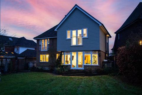 4 bedroom detached house for sale, Fairfield Way, Haywards Heath