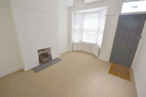 2 bedroom terraced house to rent, Knighton Church Road, Leicester