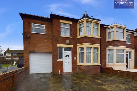 4 bedroom semi-detached house for sale, Lennox Gate, Blackpool, FY4