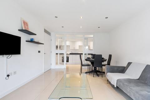 2 bedroom flat to rent, Wood Court, Heathstan Road, London