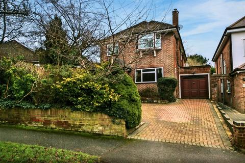 4 bedroom detached house for sale, Craigweil Avenue, Radlett WD7