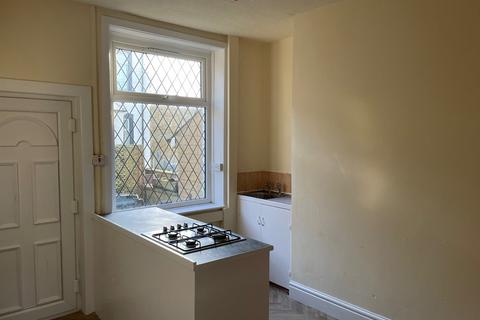 2 bedroom terraced house to rent, Wenning Street, Nelson BB9