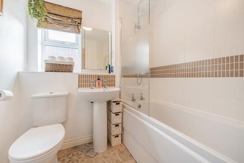 5 Fallows Road, Padworth, Reading, RG7 4GU