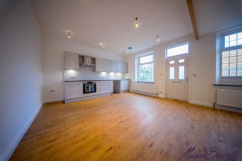 5 Beacon Street, Wibsey, Bradford, BD6 3BE
