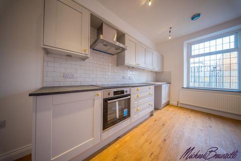 5 Beacon Street, Wibsey, Bradford, BD6 3BE