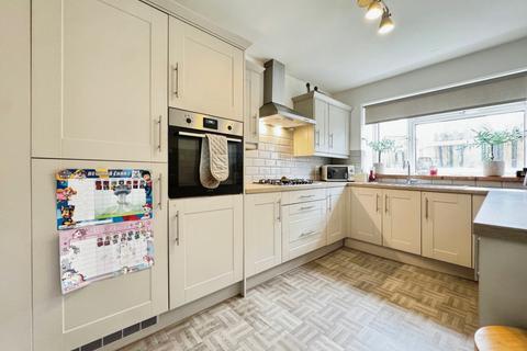 4 Alltiago Road, Pontarddulais, Swansea, SA4 8HU