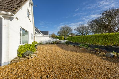 4 bedroom link detached house for sale, Rue Des Rocques, Torteval, Guernsey