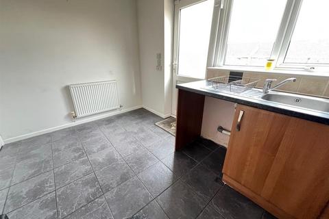 17 Bisell Way, Amblecote, Brierley Hill, DY5 2RY