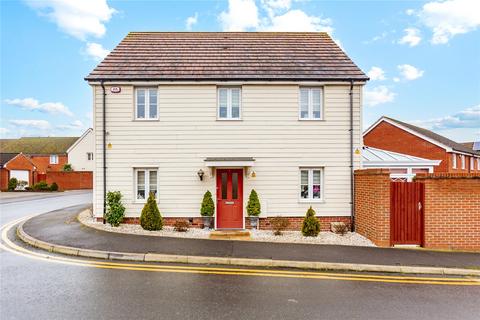 4 bedroom detached house for sale, Lowewood Road, Romford, Essex, RM3