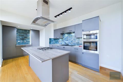 3 bedroom penthouse for sale, St Edmonds Court, Exeter