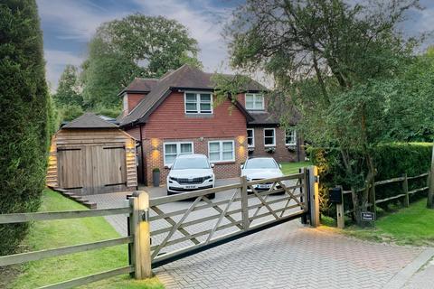 4 bedroom detached house for sale, Eden Vale, East Grinstead, RH19