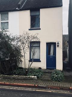 2 bedroom end of terrace house to rent, Black Griffin Lane, Canterbury, CT1