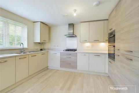 Flat 2, Elizabeth House, 17 Austen Grove, Arborfield Green, Reading, RG2 9UR