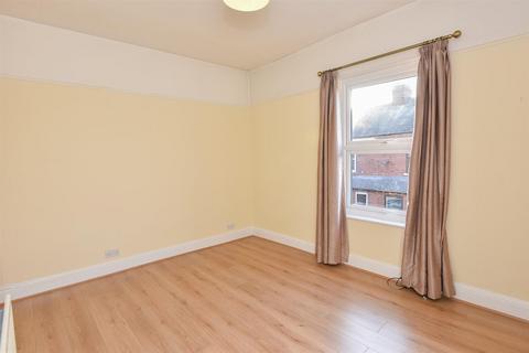 2 bedroom terraced house to rent, Albemarle Road, York