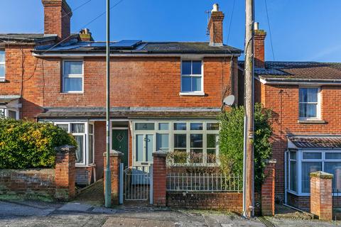 3 bedroom end of terrace house to rent, Nelson Road, Winchester, SO23