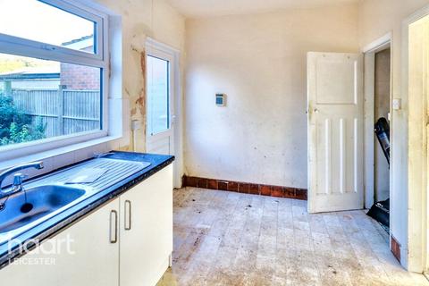 2 bedroom terraced house for sale, Green Lane Road, Leicester