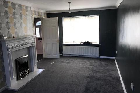 2 bedroom end of terrace house to rent, Crossman Drive, Normanton