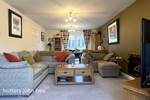 4 Burns Close, Rode Heath, Stoke-on-trent, ST7 3UD