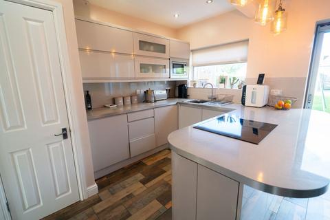 32 Stroud Road, Shirley, Solihull, B90 2JU