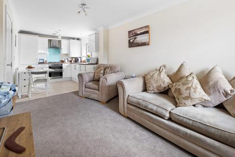 10 Osier Close, Bromsgrove, B61 8AZ