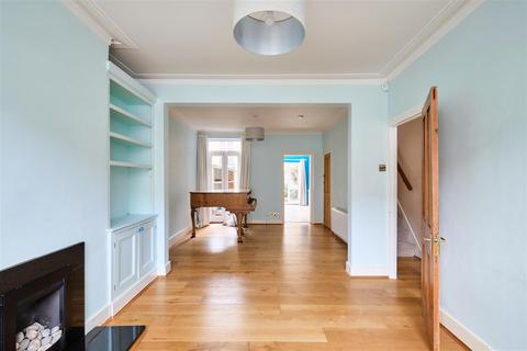 19 Geraldine Road, London, W4 3PA