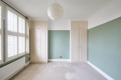 19 Geraldine Road, London, W4 3PA