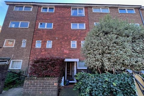 4 bedroom house to rent, Capstan Square, E14