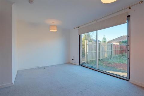 2 bedroom end of terrace house for sale, Arnott Quadrant, Motherwell