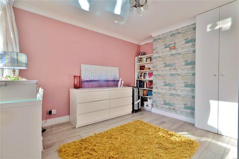 313 Connaught Road, Brookwood, Woking, GU24 0AD