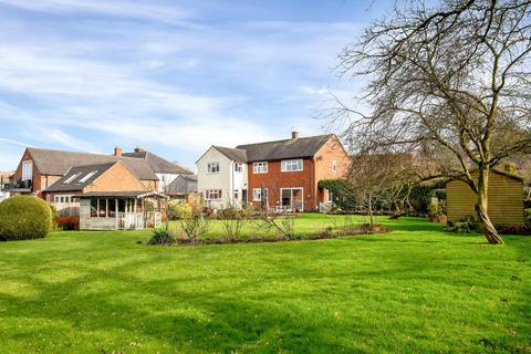 4 bedroom detached house for sale, Coalville LE67