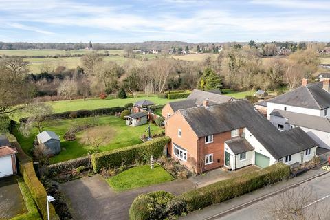 4 bedroom detached house for sale, Coalville LE67