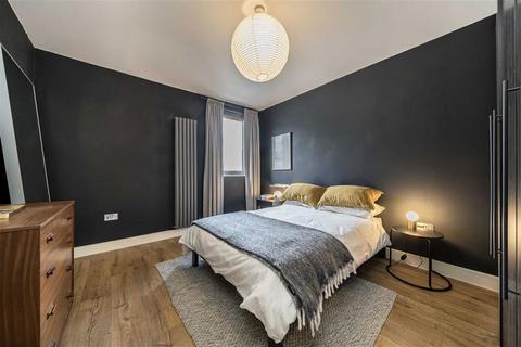 1 bedroom flat for sale, Hatcham Park Road, London SE14