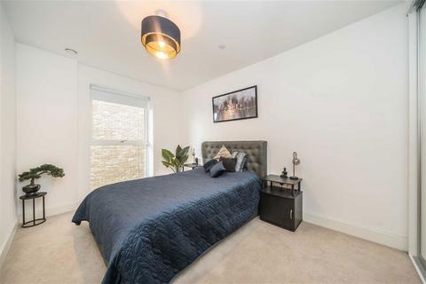 1 bedroom flat for sale, Wray Avenue, London E16