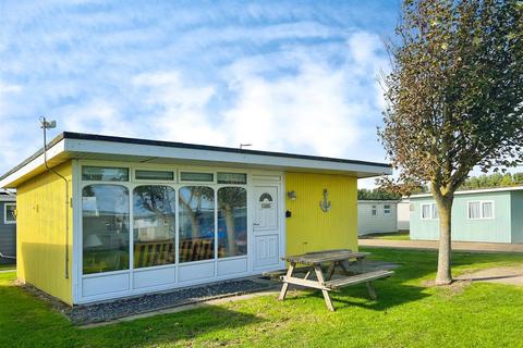 2 bedroom chalet for sale, New Lydd Road, Camber, Rye