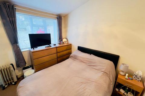 1 bedroom flat to rent, Sandford Road, Bromley BR2