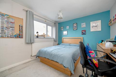 25 Grampian Way, Oakham, LE15 6NX
