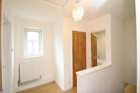 1 bedroom flat to rent, Old Farm Garth, Leeds, West Yorkshire, UK, LS16