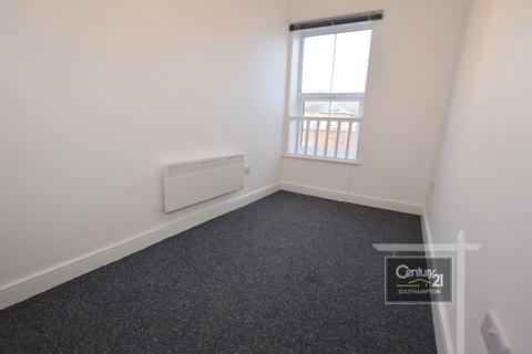 2 bedroom flat to rent, High Street, EASTLEIGH SO50