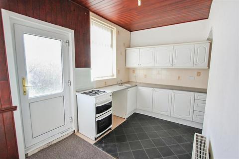 2 bedroom terraced house to rent, Falmer Road, Darlington