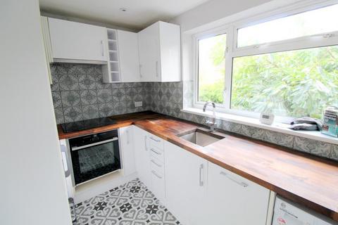 2 bedroom maisonette for sale, Hermitage Close, Langley