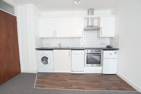 1 bedroom flat to rent, Summerhill Court, Bristol BS5