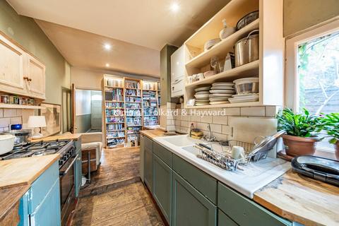 9 Richmond Road, Bounds Green, London, N11 2QR