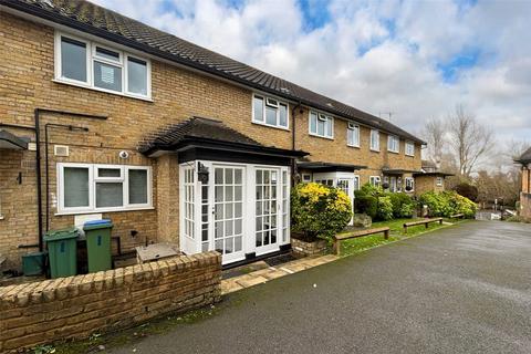 2 bedroom apartment to rent, Belvedere Close, Esher, Surrey, KT10